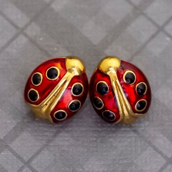 Vintage Gold Tone Ladybug Adorable Stud Earrings by Avon, G41 - Picture 2 of 3